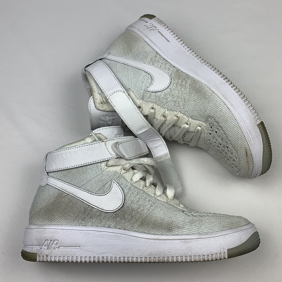 Nike Air Force 1 Flyknit - Picture 3 of 7